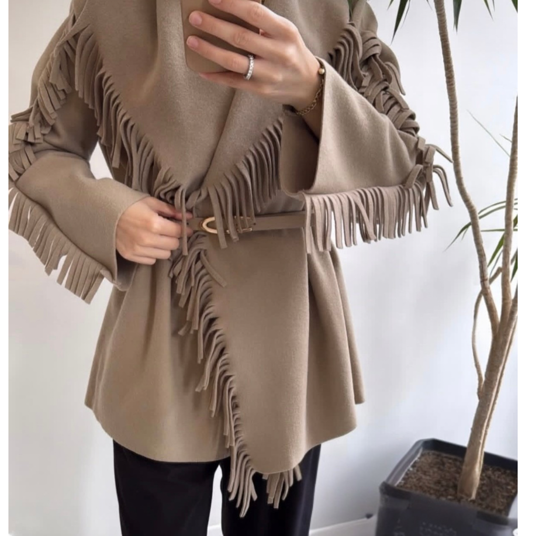 Beige Wool fringes cardigan with belt