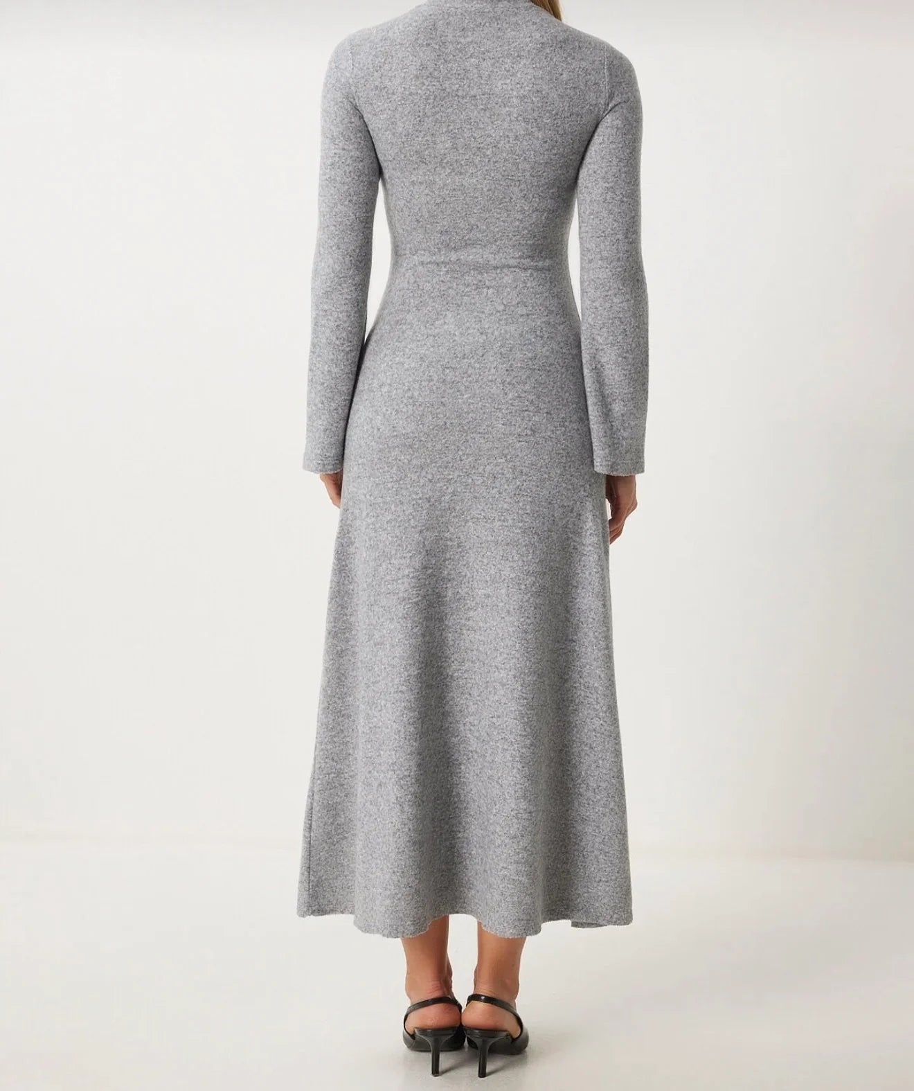 Crew neck knitted dress