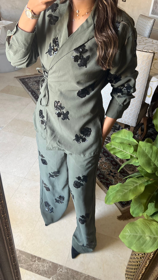 Embroidered Premium Set