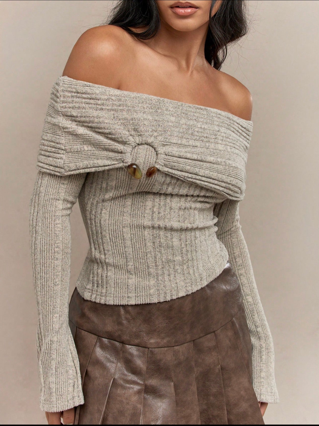 Metal detail textured off-shoulder long sleeves top