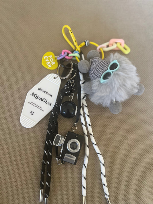 Black 8 ball bag charm