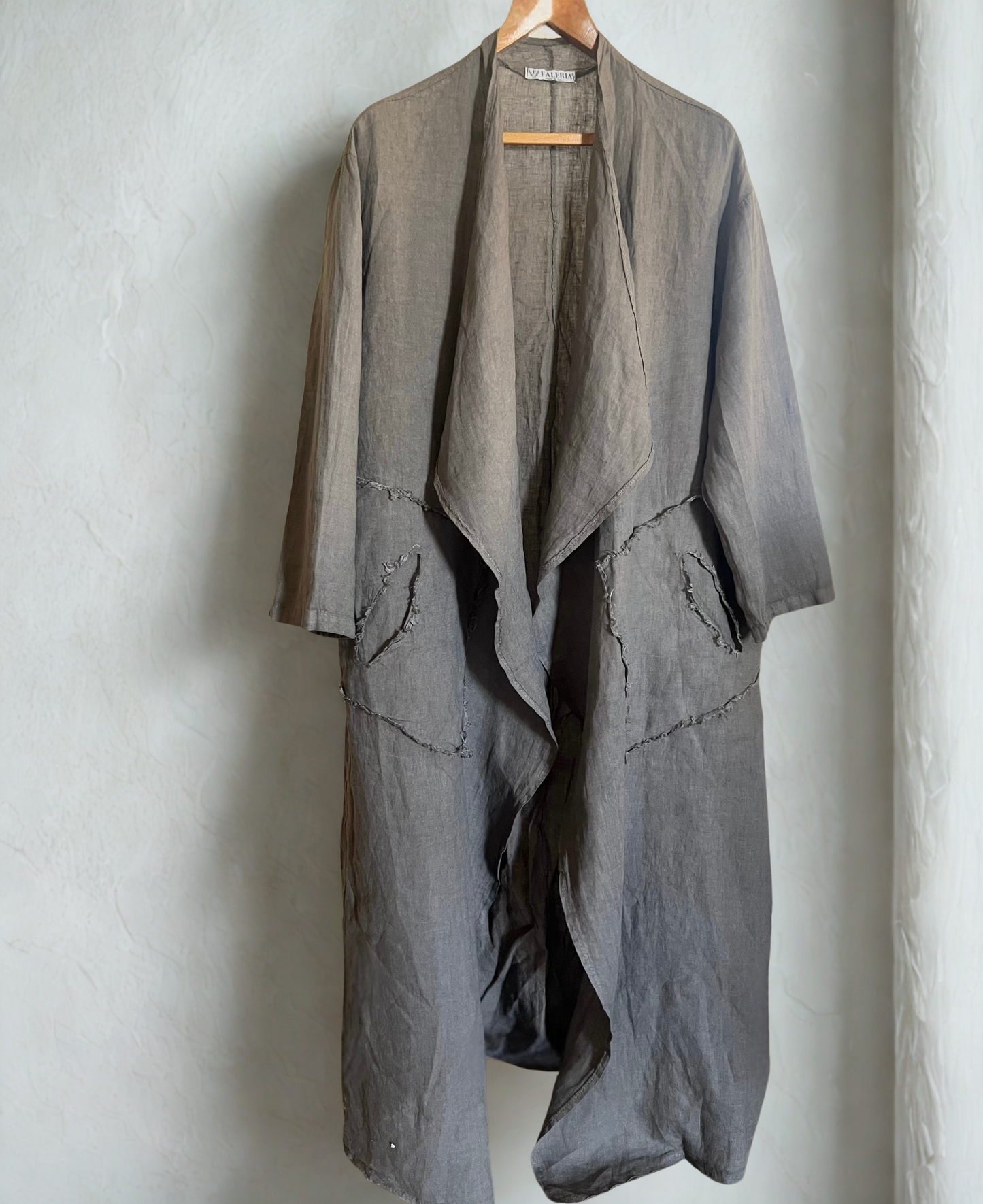 Italian 🇮🇹 100% Linen Long Cardigan
