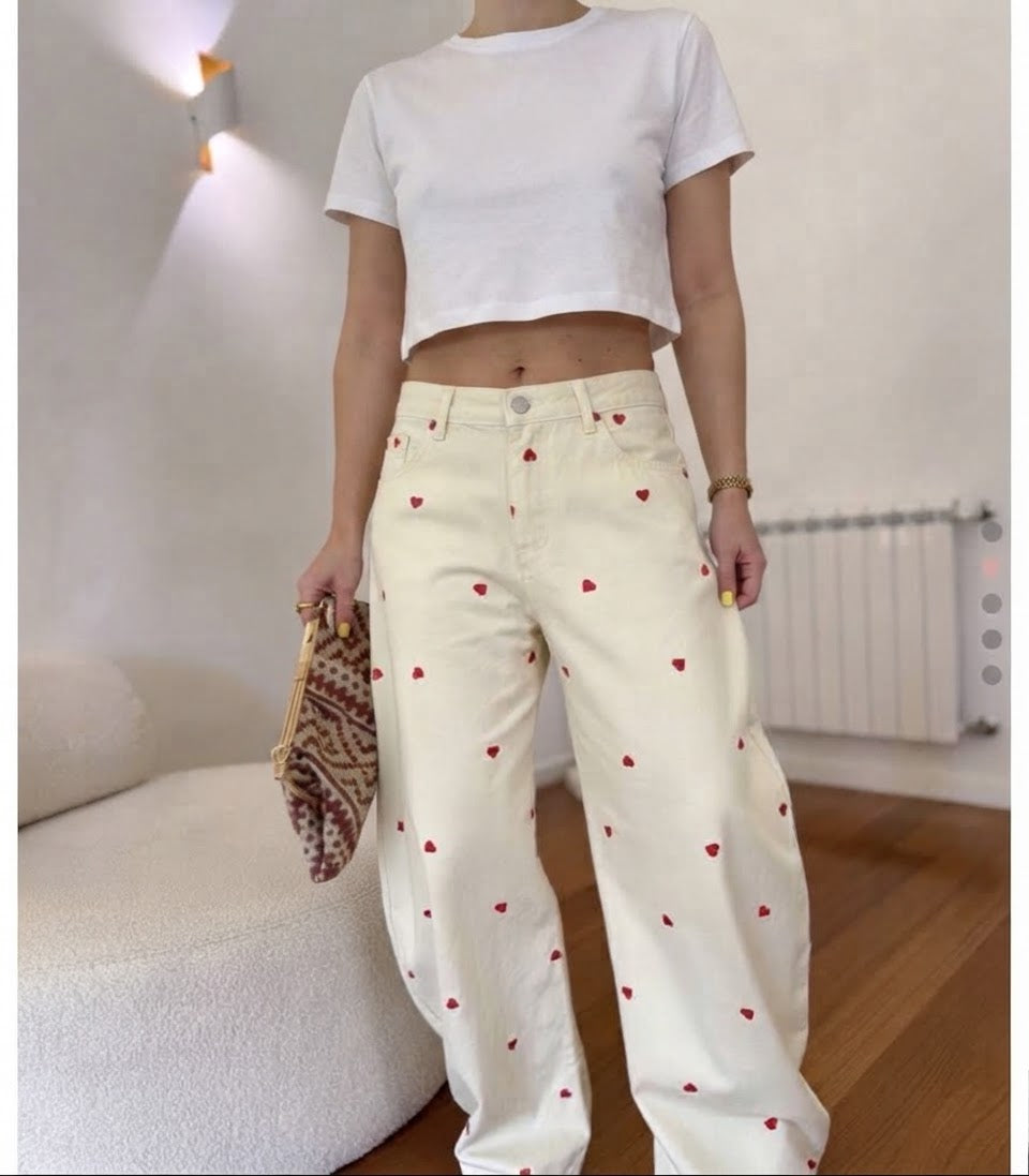 Offwhite Barrel Denim with hearts