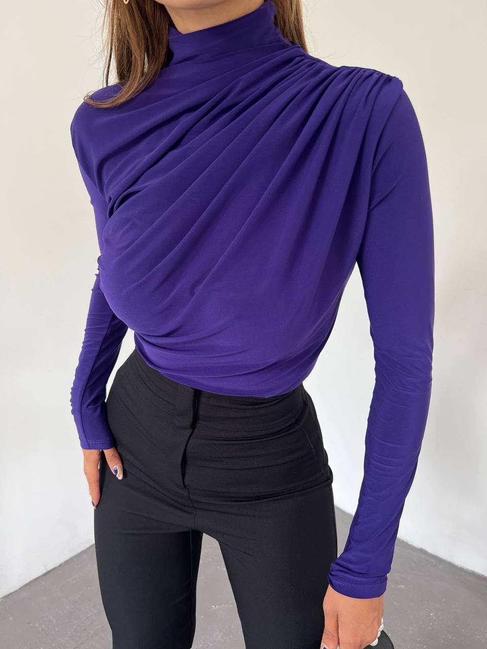 Women’s gathered detail stand collar blouse