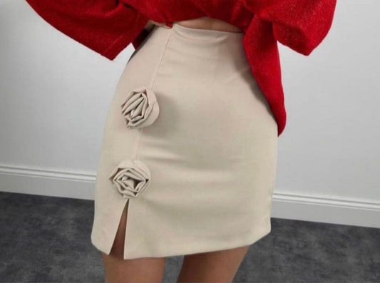 Mini skirt detachable flowers